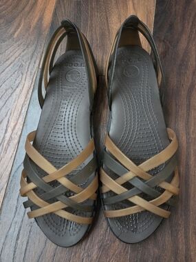 CROCS Women’s Woven Slingback Sandals